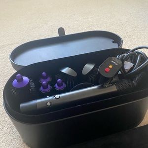 Dyson Airwrap™ multi-styler